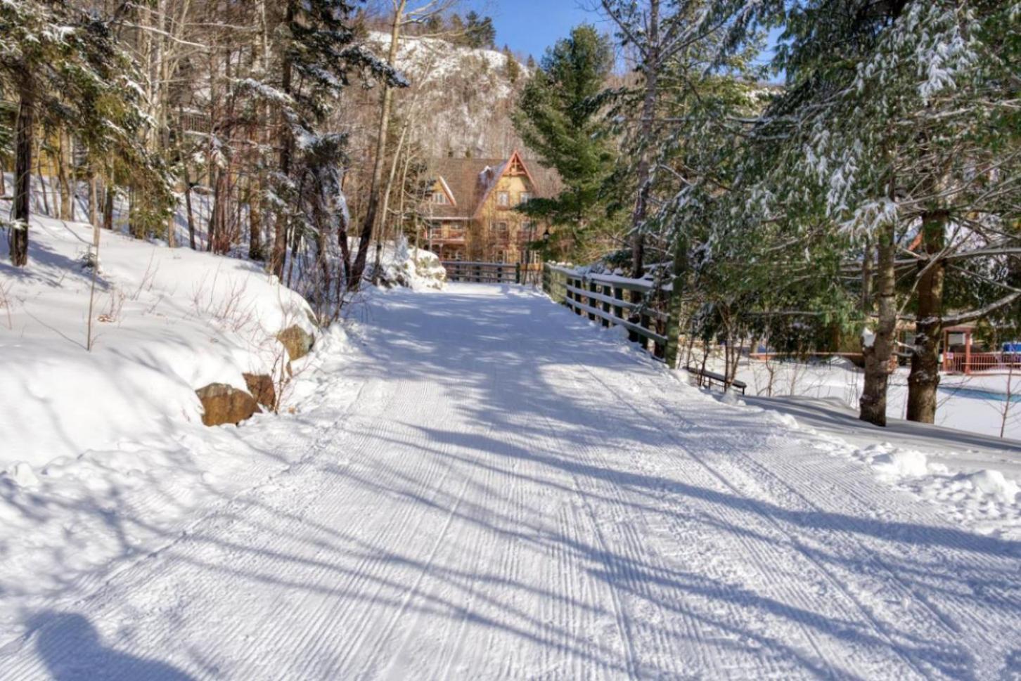 Le Plateau East By Tremblant Vacations Apartman Mont-Tremblant Kültér fotó